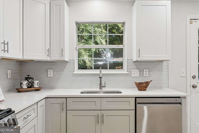 1053 Standard Drive NE, Brookhaven, GA 30319