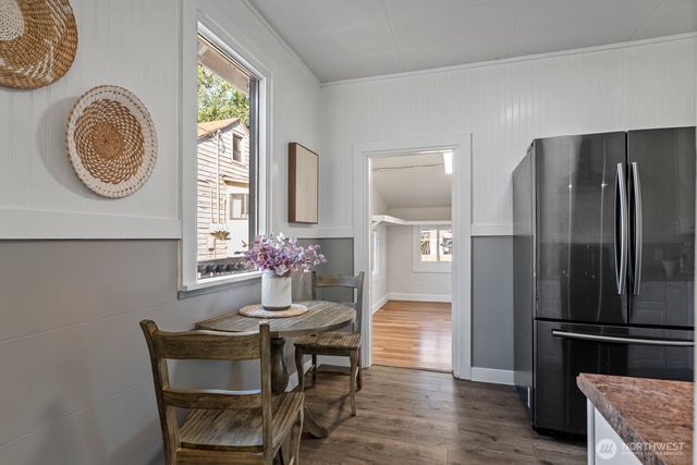 8164 Falls Avenue SE, Snoqualmie, WA 98065