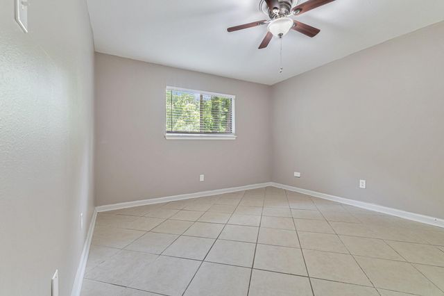 78 W White Willow Circle, The Woodlands, TX 77381