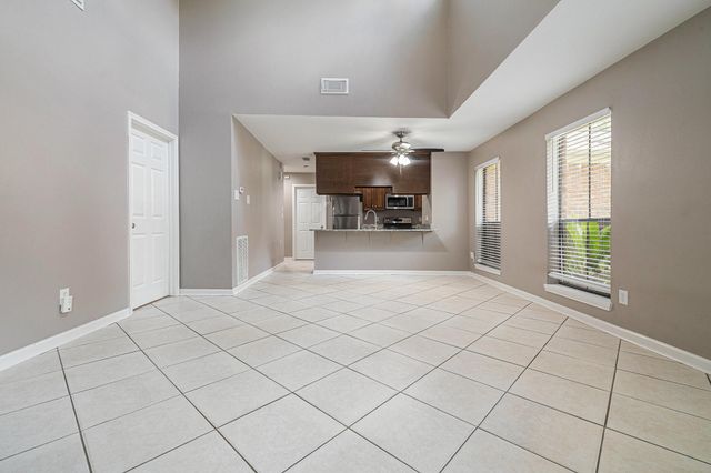 78 W White Willow Circle, The Woodlands, TX 77381