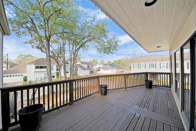 525 Rancho Bauer Drive, Houston, TX 77079