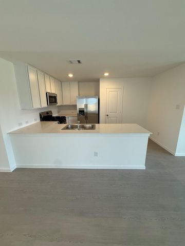 25604 Rose Creek Drive, Cleveland, TX 77328