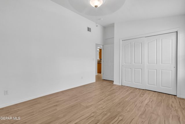 6289 COSECHA LUNA Circle, El Paso, TX 79932