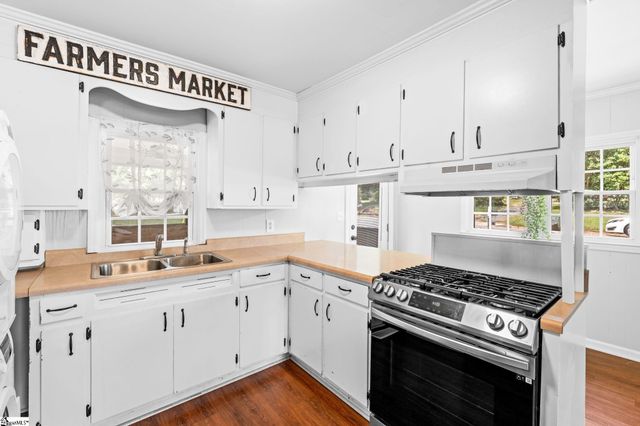 106 Morrow Street, Greer, SC 29650