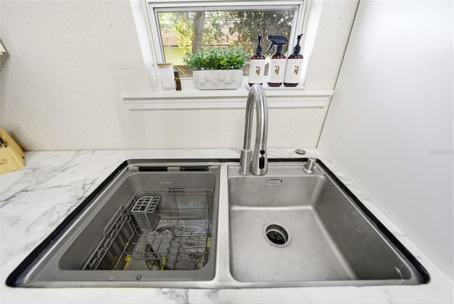 764 W COMSTOCK AVENUE, Winter Park, FL 32789