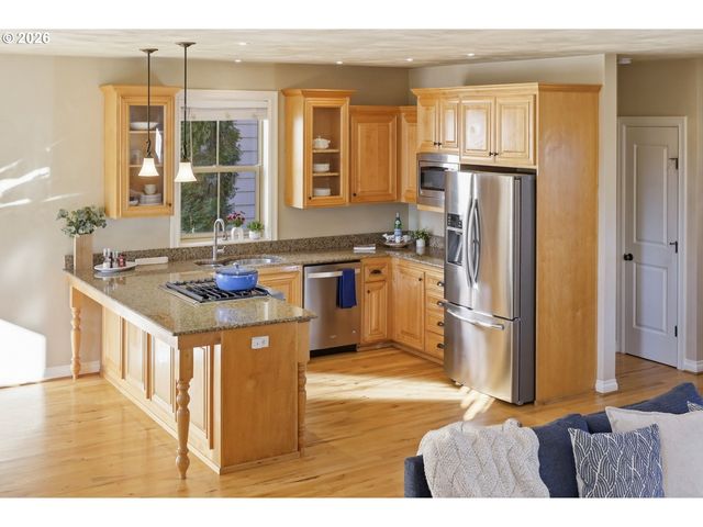 4033 SCOTTDALE St, Eugene, OR 97404