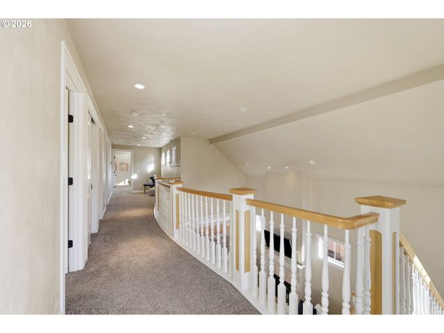 4033 SCOTTDALE St, Eugene, OR 97404