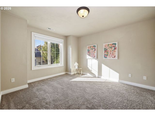 4033 SCOTTDALE St, Eugene, OR 97404
