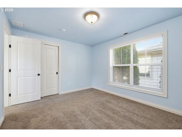 4033 SCOTTDALE St, Eugene, OR 97404