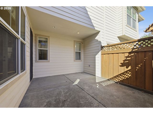 4033 SCOTTDALE St, Eugene, OR 97404