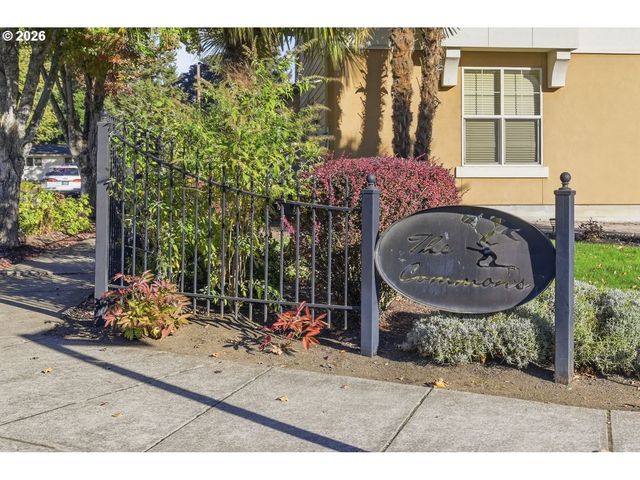 4033 SCOTTDALE St, Eugene, OR 97404