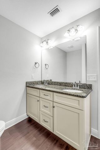 453 Evening Falls Dr, Pensacola, FL 32534