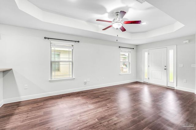 453 Evening Falls Dr, Pensacola, FL 32534