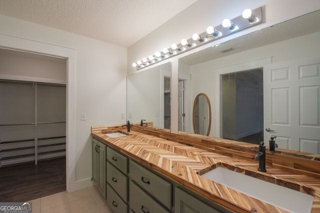 989 Ralph Davis Road, Folkston, GA 31537