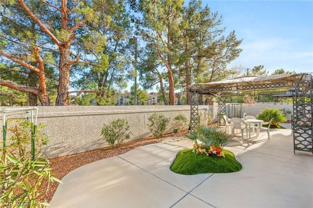 1920 Scenic Sunrise Drive, Las Vegas, NV 89117