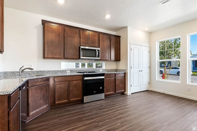 6148 W SPARROW DR, South Jordan, UT 84009