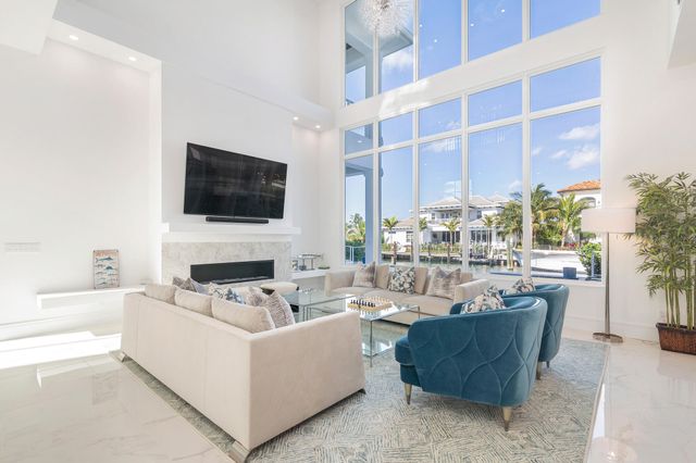 1180 Bimini Lane, Singer Island, FL 33404