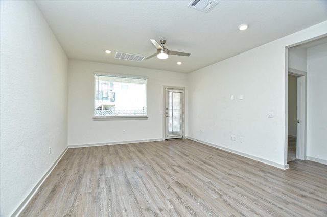 204 Merrick RD, Georgetown, TX 78628