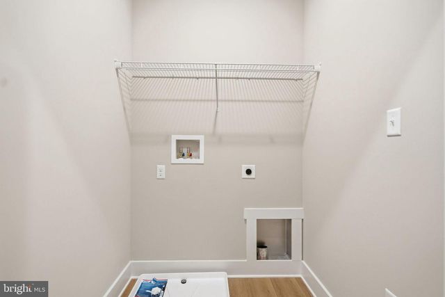 1023 PUTNAM ST, Harpers Ferry, WV 25425