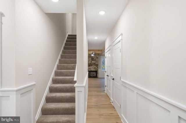 1023 PUTNAM ST, Harpers Ferry, WV 25425