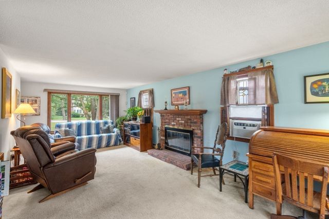 12 Eldridge Street Ext, Bourne, MA 02532
