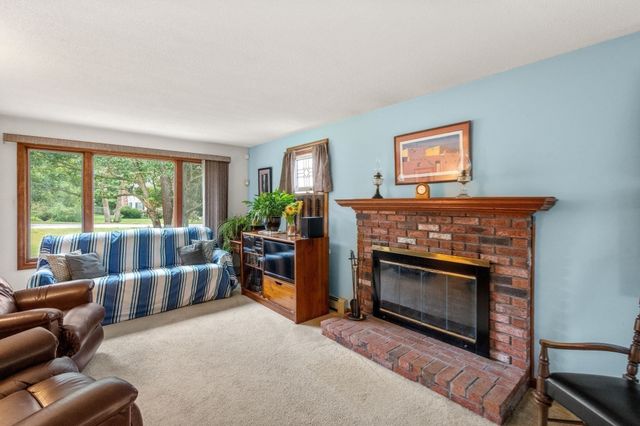 12 Eldridge Street Ext, Bourne, MA 02532