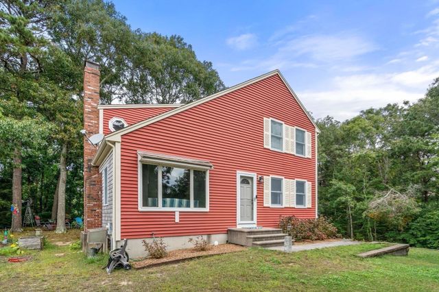 12 Eldridge Street Ext, Bourne, MA 02532