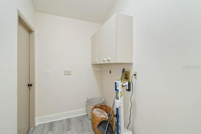 5206 WOODLAWN CIRCLE E, Palmetto, FL 34221