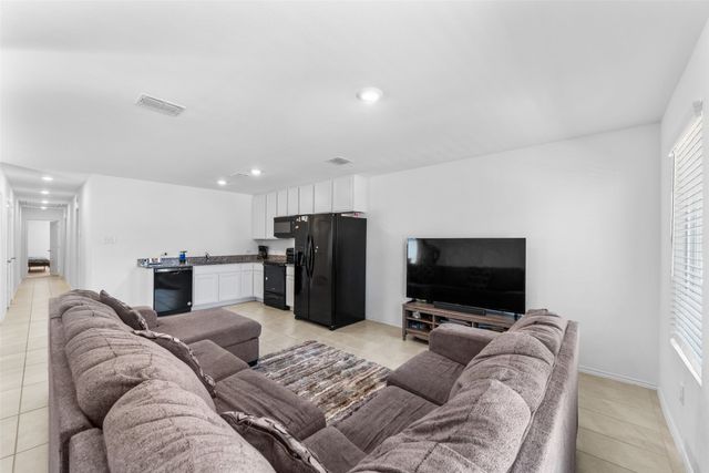 241 Thresher Lane, Princeton, TX 75407