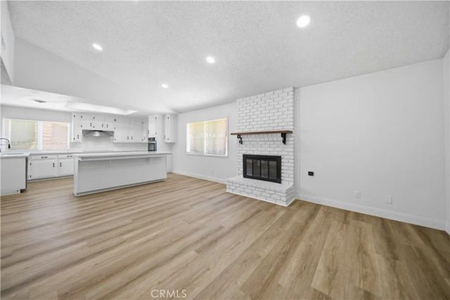 2653 End Court, Lancaster, CA 93536