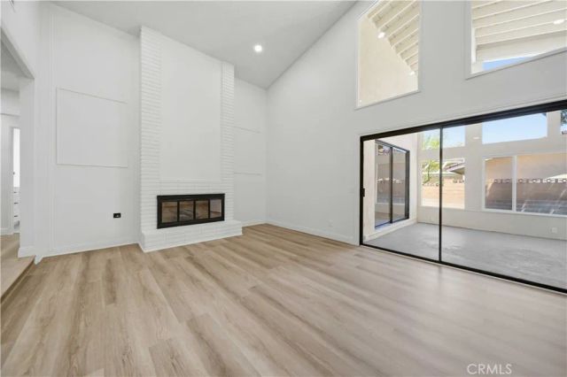 2653 End Court, Lancaster, CA 93536