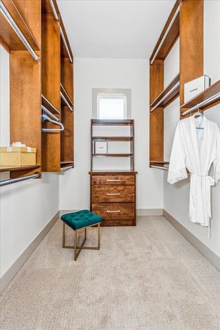 5918 Forbes Ct, Bel Aire, KS 67220