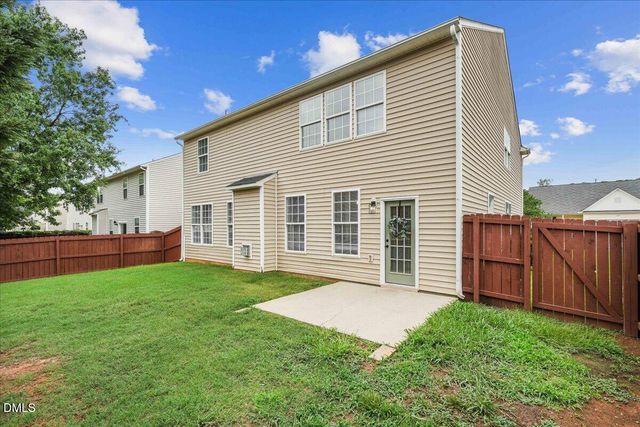 112 Smith Rock Drive, Holly Springs, NC 27540
