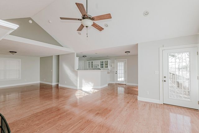 445 Whippoorwill Drive, Burnside, KY 42519