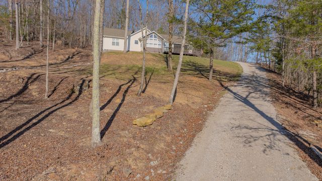 445 Whippoorwill Drive, Burnside, KY 42519