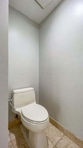 4241 N Ocean Boulevard N 101, Fort Lauderdale, FL 33308