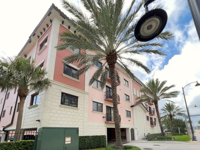 4241 N Ocean Boulevard N 101, Fort Lauderdale, FL 33308