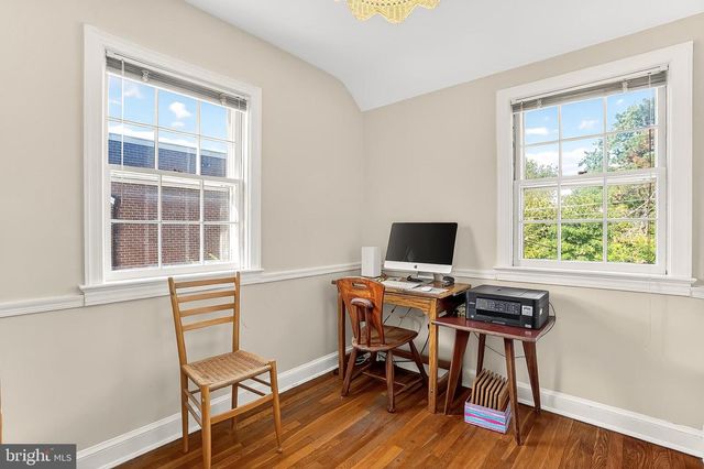 214 N GRANADA ST, Arlington, VA 22203