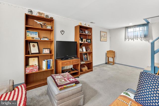 214 N GRANADA ST, Arlington, VA 22203