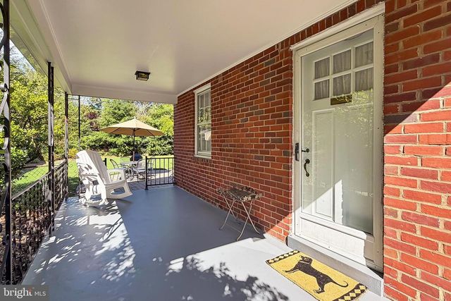 214 N GRANADA ST, Arlington, VA 22203