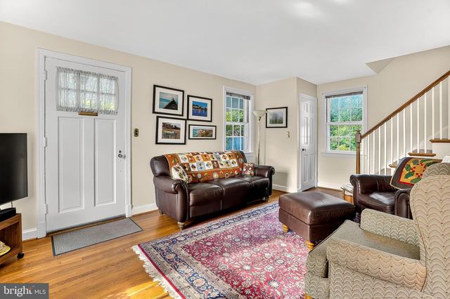 214 N GRANADA ST, Arlington, VA 22203
