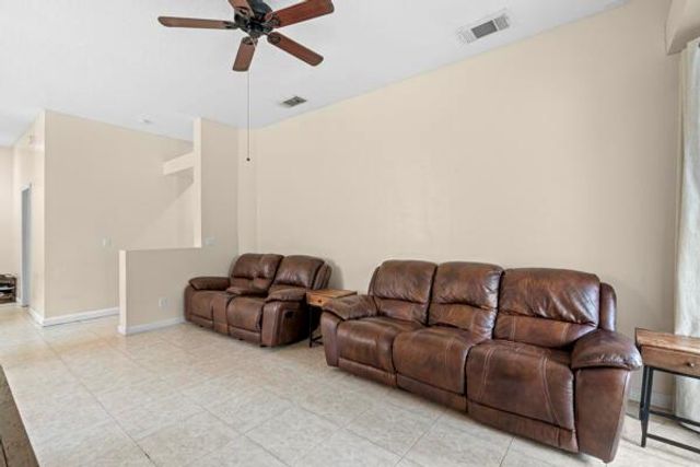 808 SW Munjack Circle, Port St. Lucie, FL 34986