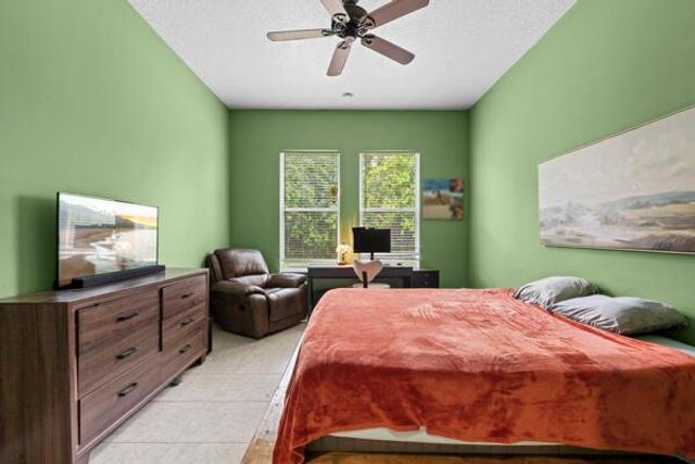 808 SW Munjack Circle, Port St. Lucie, FL 34986