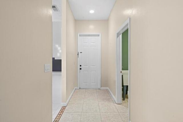 808 SW Munjack Circle, Port St. Lucie, FL 34986