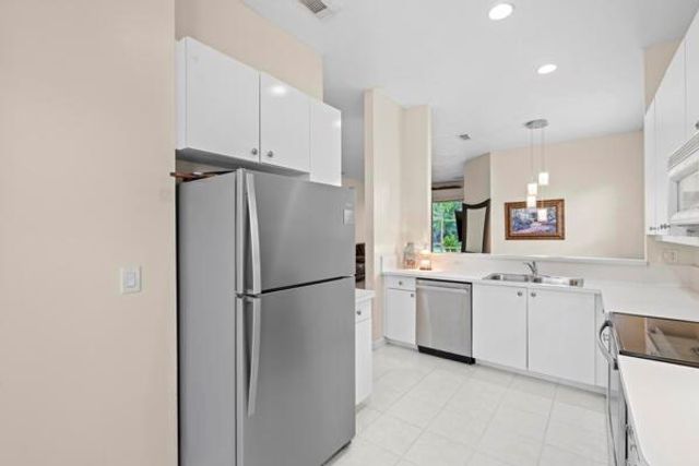 808 SW Munjack Circle, Port St. Lucie, FL 34986