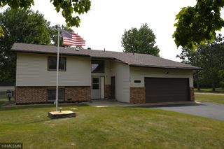 113 Quehl Avenue S, Lakeland, MN 55043