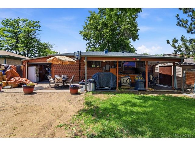 12374 Olmsted Dr, Denver, CO 80239