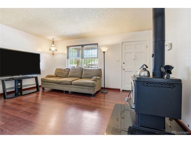 12374 Olmsted Dr, Denver, CO 80239