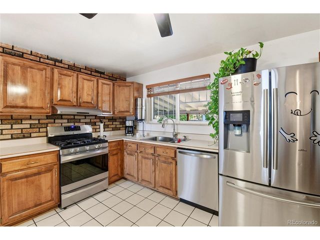 12374 Olmsted Dr, Denver, CO 80239