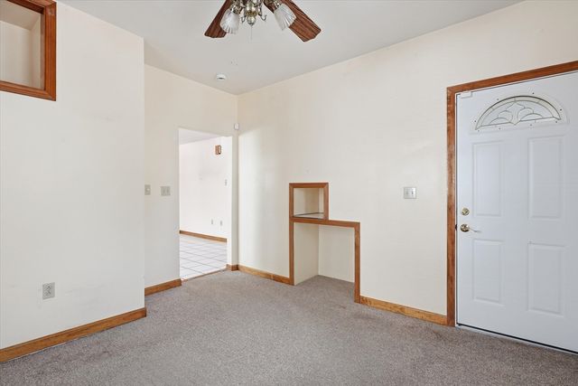 15 Flint Street, Lynn, MA 01905